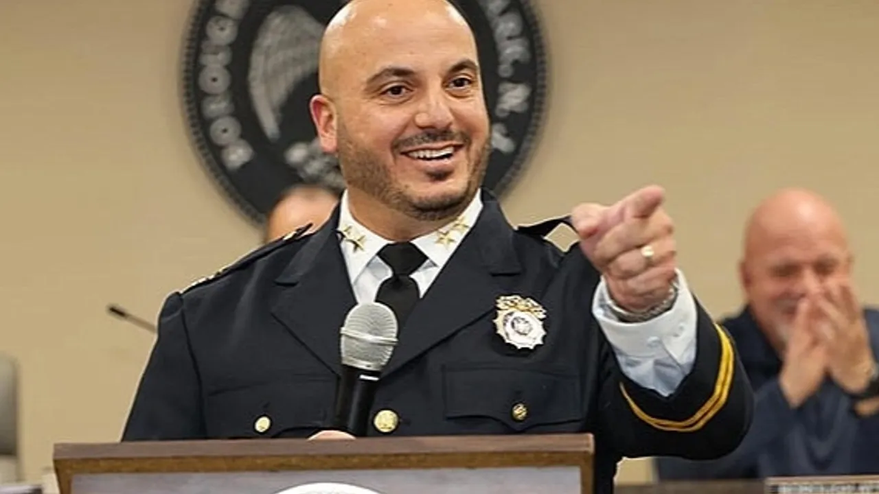 ABD tarihinde ikinci Türk polis şefi oldu! ABD'de Türk polisten gururlandıran terfi