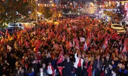 Beylikdüzü Cumhuriyet’in ilanının 101. yılını coşkuyla kutladı