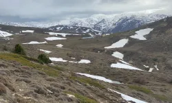 Sivas'ta Dipsizgöl'e 'Tuz Ocağı' hançeri!