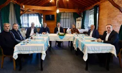 AK Parti Sakarya Teşkilatı yeni projeler için bir araya geldi