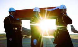 Şehit Naaşı'nın Geldiği  Mahallede Düğün Yapılır mı!