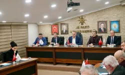 AK Parti Sakarya'da değerlendirme toplantıları yapıldı