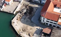 Ayvalık'ın denize açılan yeni meydanına modern dönüşüm