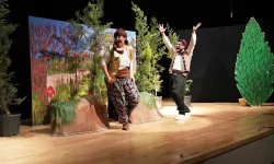 Ankara Keçiören'de ücretsiz tiyatro gösterimleri yoğun ilgi görüyor