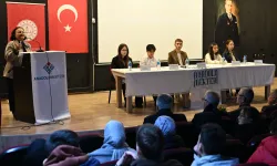 Bursa'da liseli gençler Sabahattin Ali'yi derinlemesine okudu