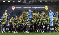 Cumhurbaşkanı Erdoğan'dan Süper Kupa'yı kazanan Fenerbahçe'ye tebrik