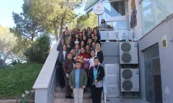 İzmir'de okul aile birliklerine Büyükşehir'den güçlü destek