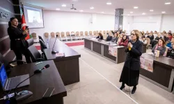 Narlıdereli edebiyatseverler Osman Balcıgil'i ağırladı