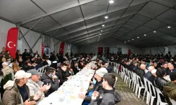 Balıkesir Büyükşehir, ilk iftarını vatandaşlarıyla gerçekleştirdi