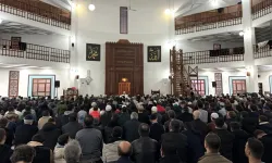 Bursa İnegöl'de ilk teravih gecesi manevi atmosferle yaşandı