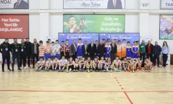 Bursa İnegöl'de Spor Festivalinde potanın yıldızları ödüllerini aldı