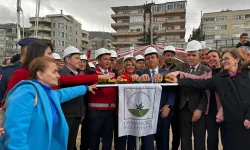 Bursa Osmangazi'de Macide Gazioğlu Kreş ve Gündüz Bakımevi'ne temel atıldı