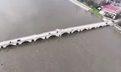 Edirne'de taşkın alarmı! Tunca Köprüsü trafiğe kapatıldı