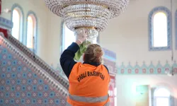 İzmir Çiğli'de ibadethaneler için temizlik mesaisi