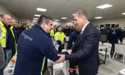 İzmir'de Başkan Tugay, mesaiye Park ve Bahçeler Dairesi'nde başladı