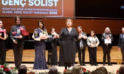 İzmir'de Ödüllü Ulusal Genç Solist Yarışması başlıyor
