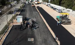 İzmir'in yollarında tam gaz asfalt seferberliği