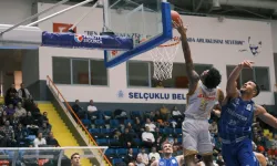 Konya Büyükşehir potada taraftarı önünde güldü