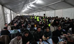 Sakarya'da farklı renk ve coğrafyadan binler birlikte oruç açıyor