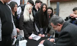 Ankara Keçiören'de Kütüphaneler Haftası'na özel Çanakkale söyleşisi