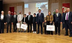 Bursa'da en çok kitap okuyanlar ödüllendirildi
