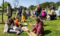 İzmir Bornova'da minikler öğrenerek eğlendi