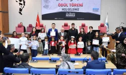 Kayseri Büyükşehir İstiklal Marşı coşkusuna ortak oldu