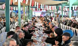 Manisa Demirci'de iftar sofrası birlik ve bereketi buluşturdu