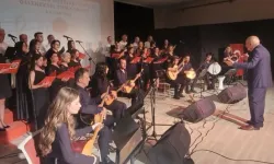 Edirne'de Keşan'da türkü dostları konseri büyük ilgi gördü