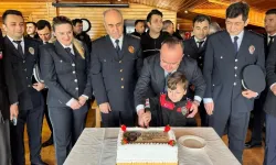 Hopa Kaymakamı Arslantürk polisleri kabul etti