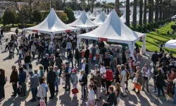 İZKİTAP'ta hafta sonu edebiyatla dolu geçti