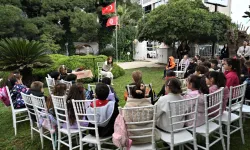 İzmir Bornova'da kütüphane haftası coşkusu