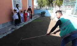 Kayseri Kocasinan'da minik eller toprağa değiyor