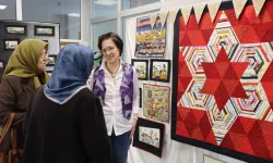 Kocaeli İzmit'te Dünya Sanat Günü'ne özel Kırkyama söyleşisi 