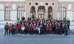 Konya'da Başkan Altay, Taş Bina'da miniklerle buluştu