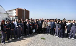 Konya'da Milletvekili Baykan ve Başkan Altay lise öğrencileriyle buluştu