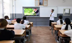 Öğretmenlerin yer değiştirme başvuruları 4-6 Mayıs'ta