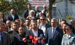 Özgür Özel, Bursa'da tutuklu bulunan Bozbey'i ziyaret etti