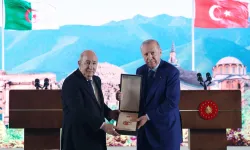 Cezayir Cumhurbaşkanı Tebbun'a Devlet Nişanı tevcih edildi