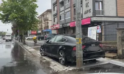 Düzce'de kaldırımlar araç işgali altında!