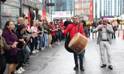 İzmir Çiğli'de 1 Mayıs coşkusu