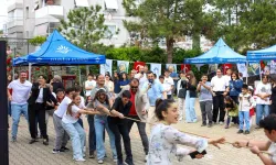 Karabağlar'da gençler sınav öncesi moral buldu