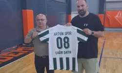 Artvinspor kadın voleybol takımı için destek arayışında