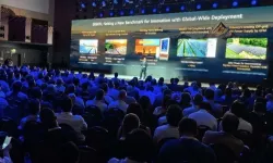Beş teknolojik atılım... Huawei, yeni nesil şebeke oluşturucu ESS Platformu LUTERRA®'yı piyasaya sürdü