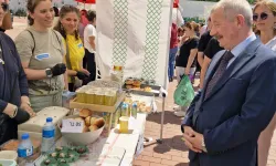 Edirne Keşan'da Raşit Efendi İlkokulu'nda çifte coşku