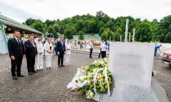 Başkan Tugay Srebrenica Katliamı'nı anma törenlerine katıldı