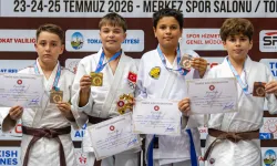 Kürsülerin değişmeyen adresi: Kağıtspor