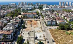 Muratpaşa raket sporlarının yeni merkezini kuruyor