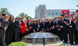 Yeni Parti A Takımı belli oldu