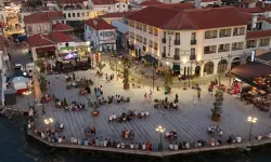 Ayvalık, Tarihi Gümrük Meydanı'na kavuştu